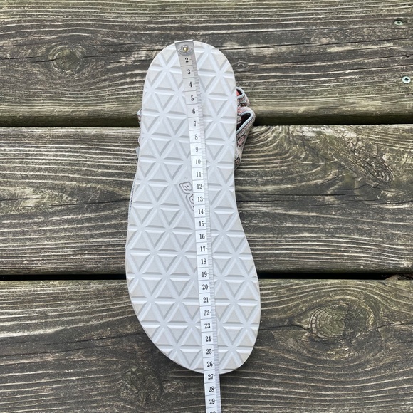 Teva Women's Sandals Size 9 - Picture 10 of 10